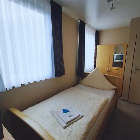 Отель Art Balkanhof *